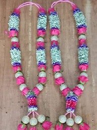 pink garland